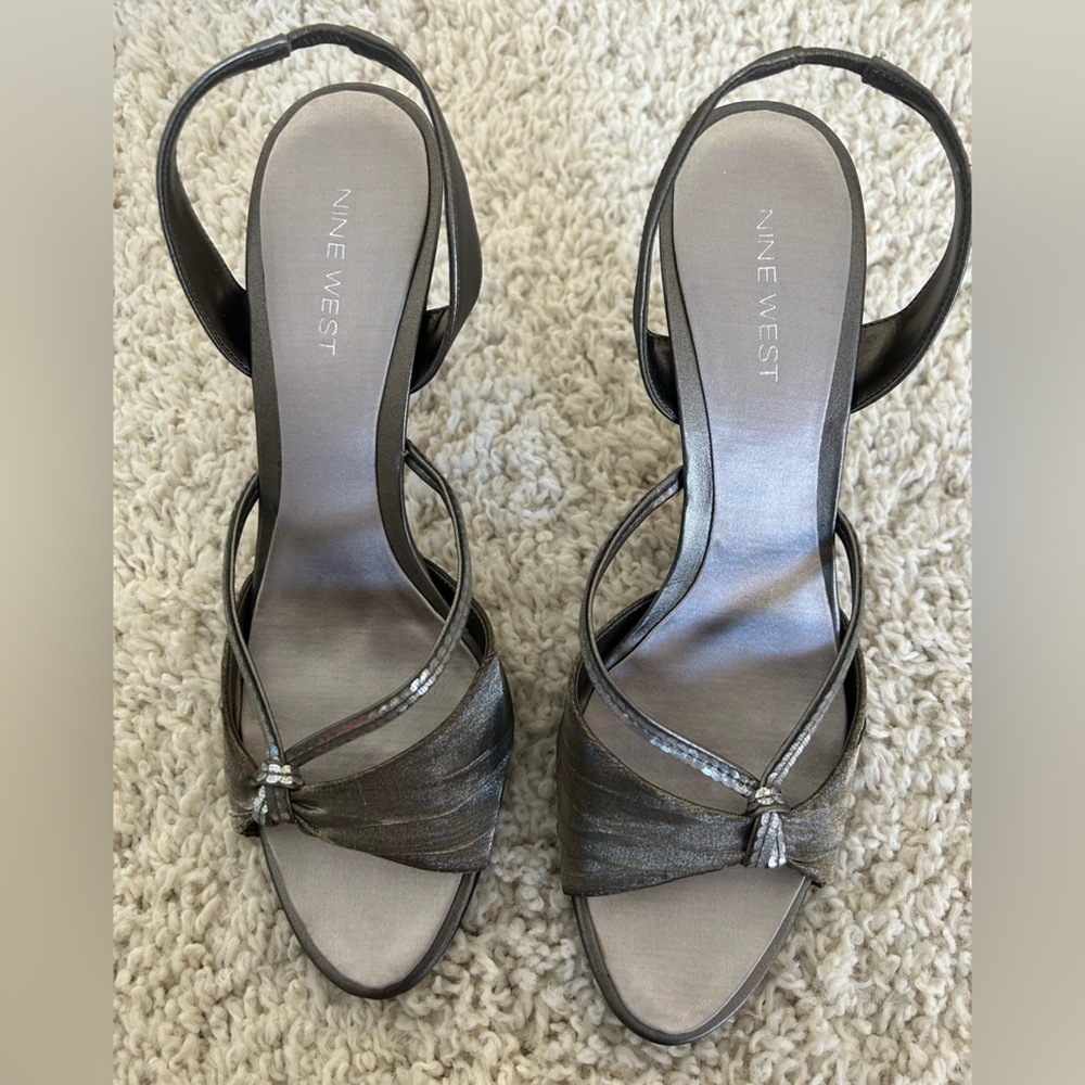 New with box Nine West strappy heels